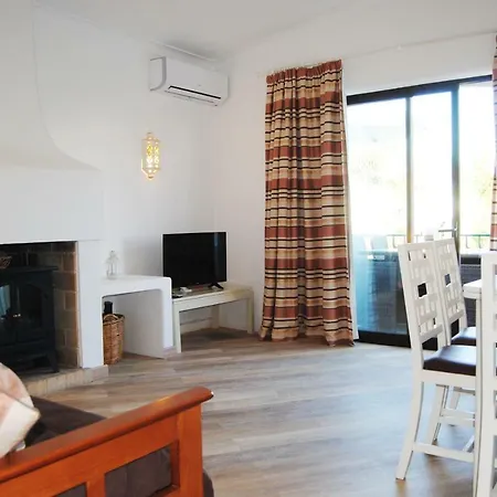 Chimney House Apartment